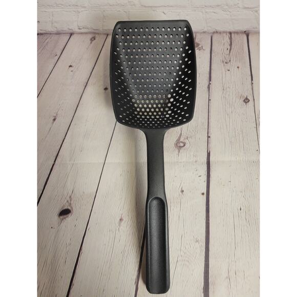 Pampered Chef Bundle Scoop & Drain Ladle,Meat Chopper,Bulb Baster,2 Mesh Bags - Picture 2 of 5